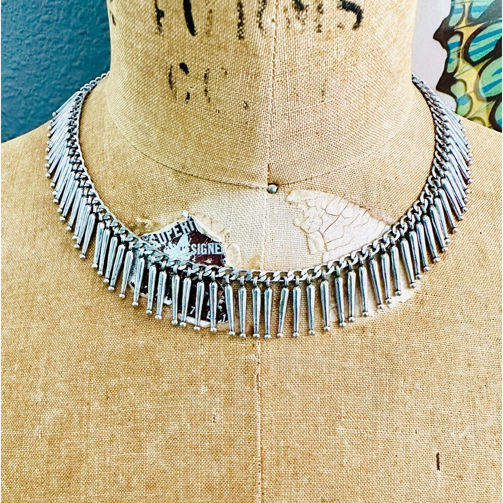 🩶 Luv Aj
The Mini Spike Fringe Necklace 
Silver